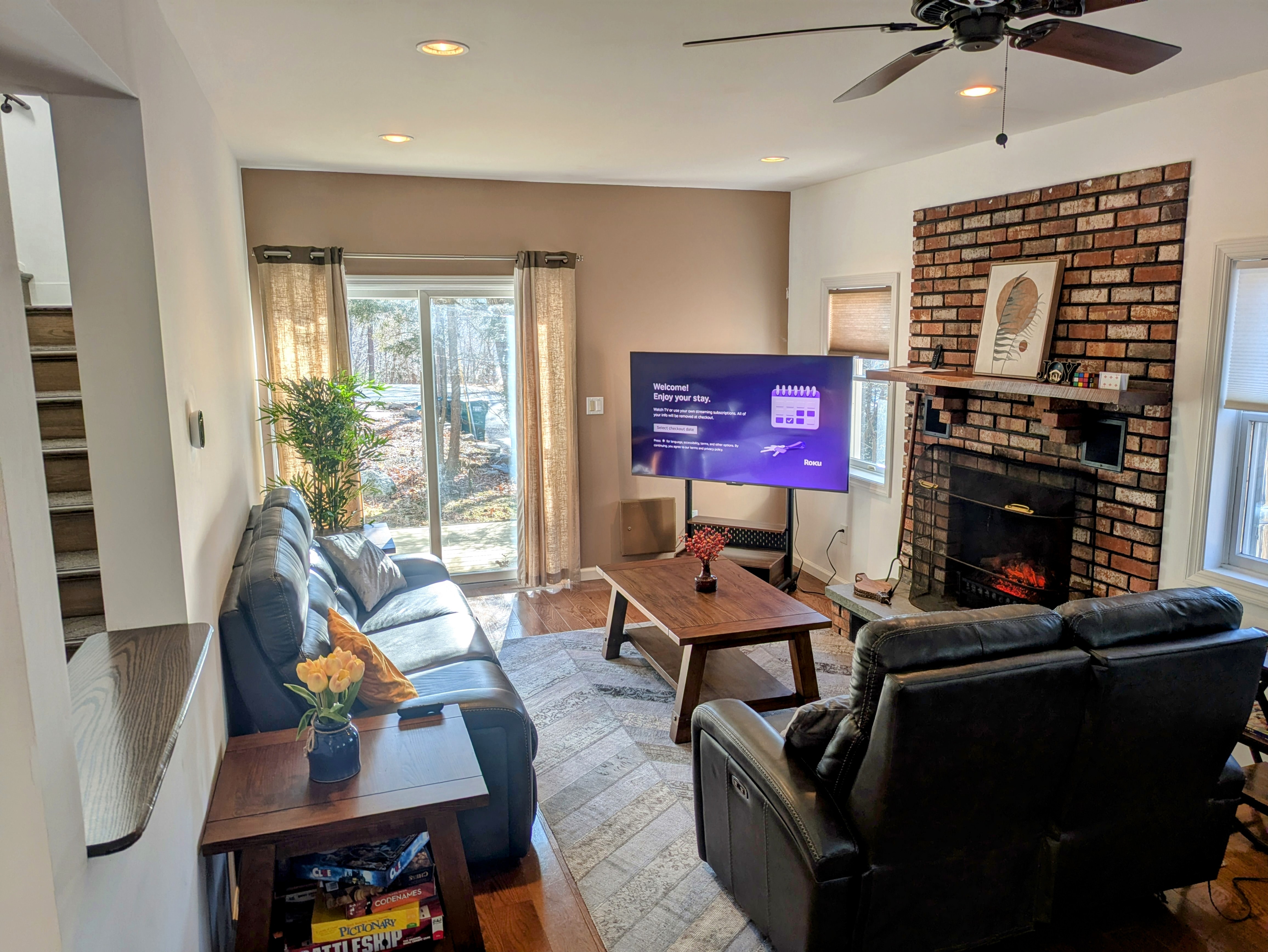 Living room overview