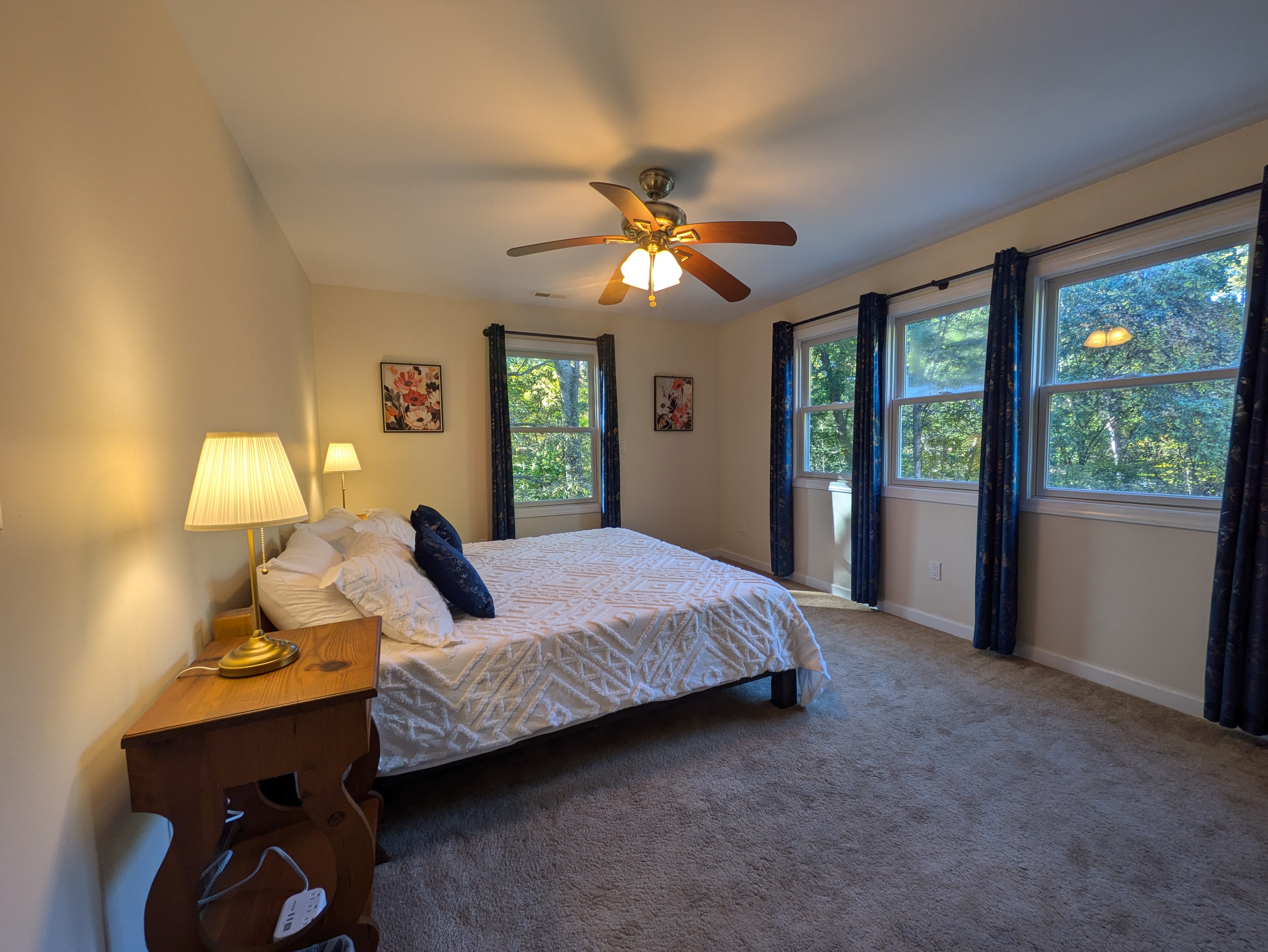 Upstairs king bedroom